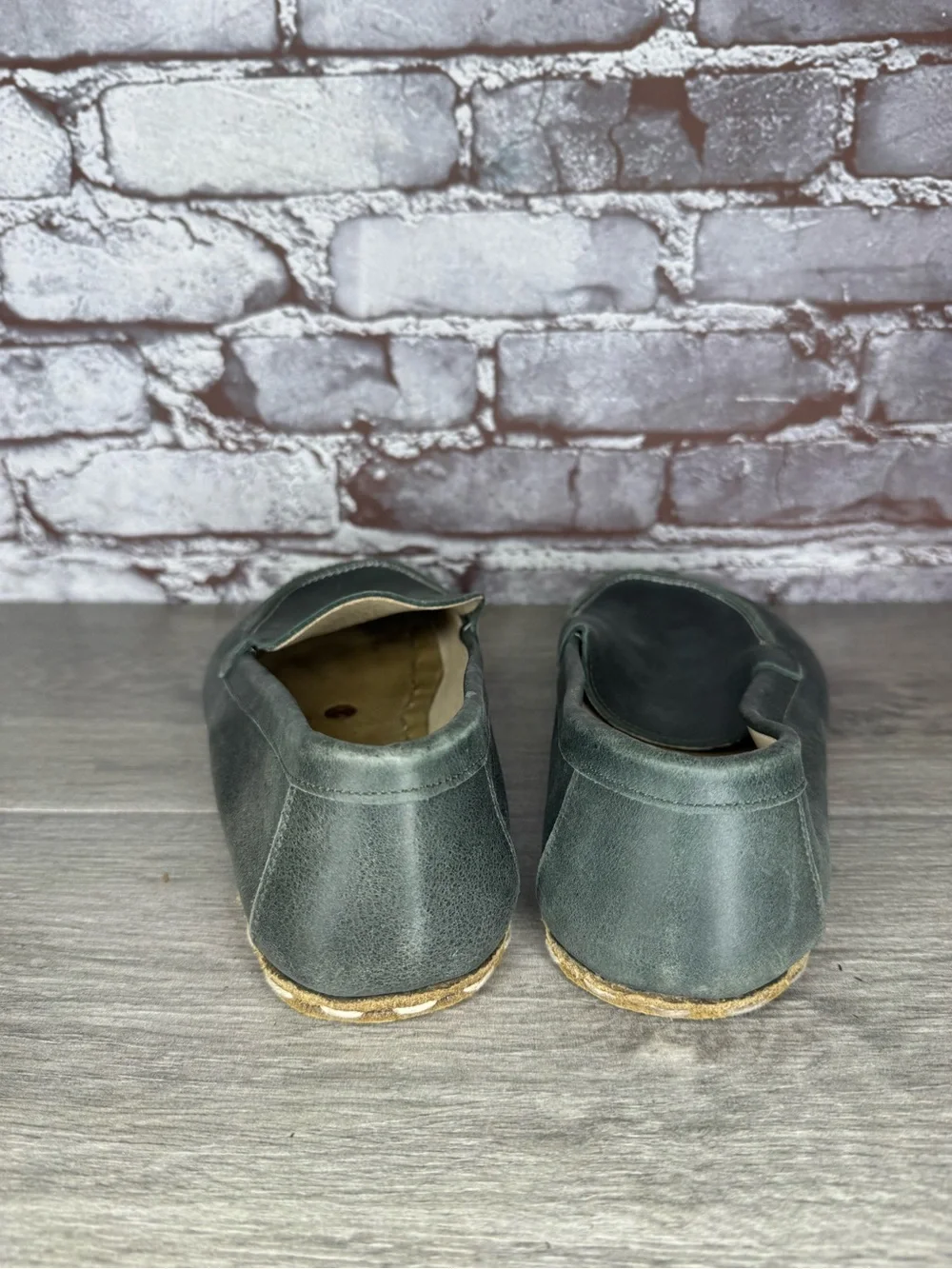 Nebula Walking Dark Green Blue Leather Slip On Loafers Shoes Women Sz 9M US/40EU